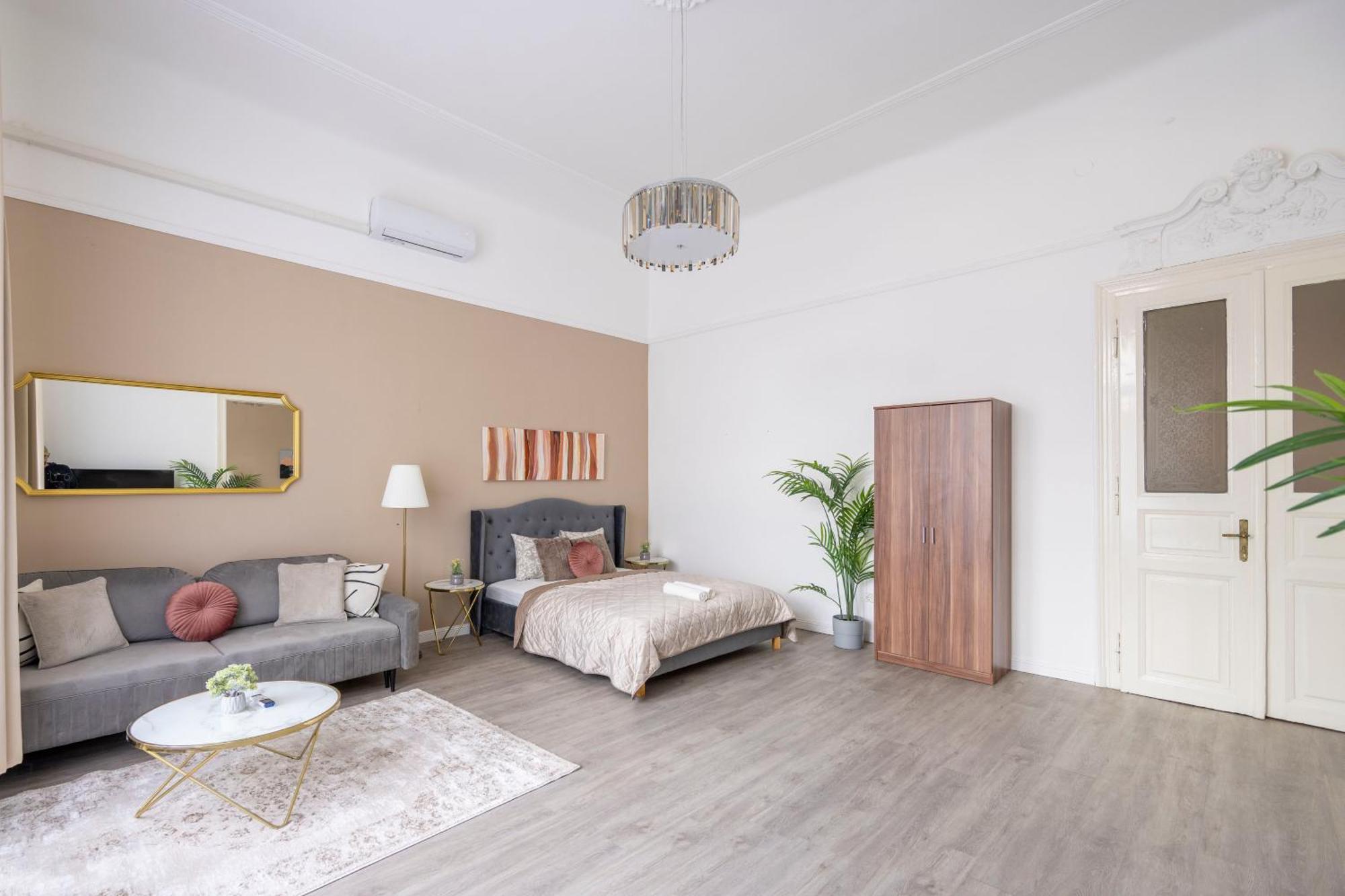 Appartement Spacious Vintage For 12ppl Boedapest
