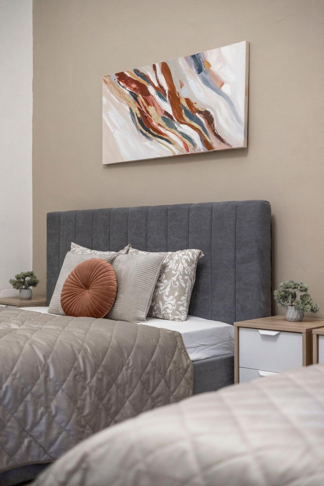 Apartment Spacious Vintage For 12ppl *